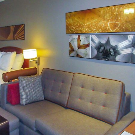 Suburban Extended Stay Hotel Greenville Haywood Mall Экстерьер фото