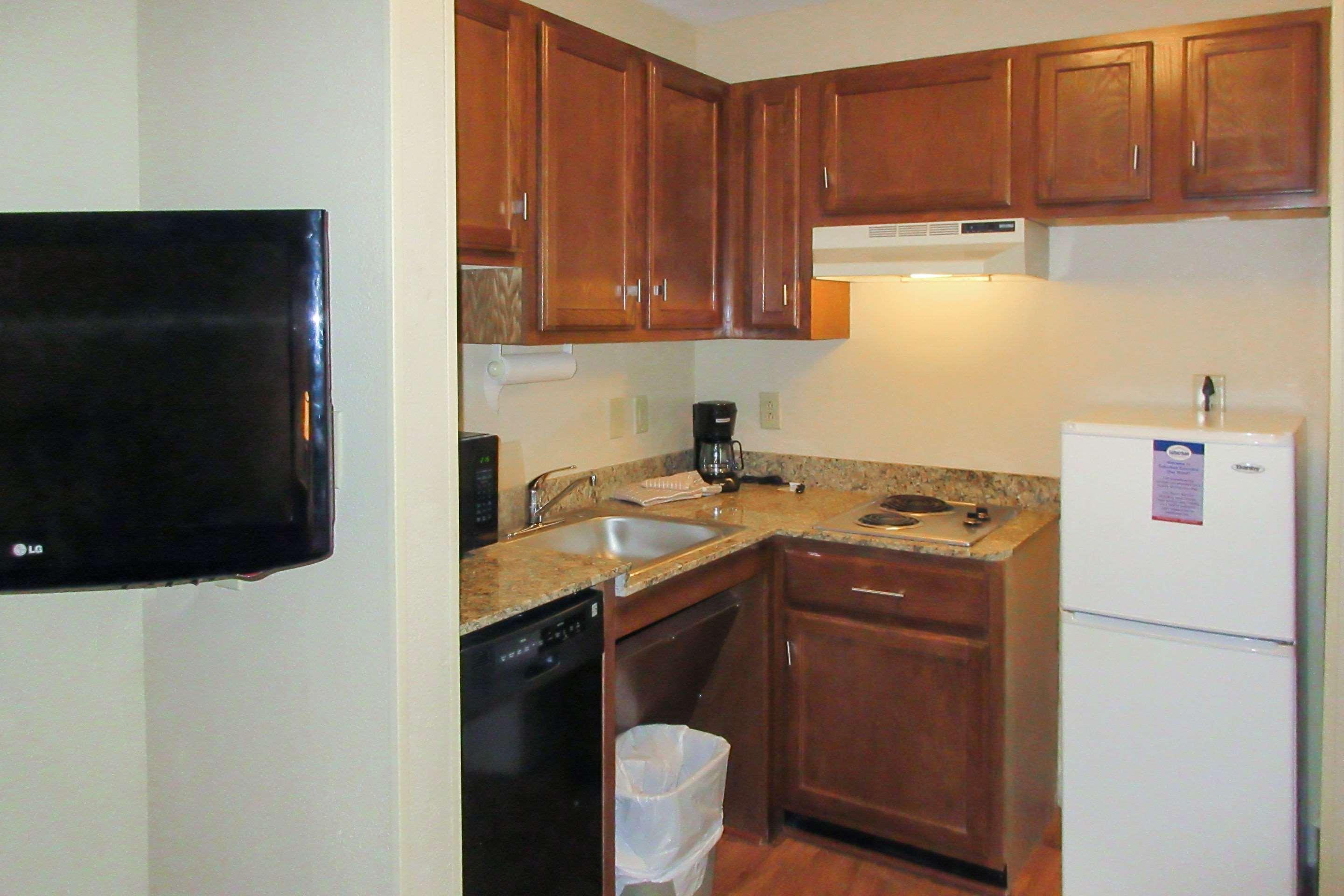 Suburban Extended Stay Hotel Greenville Haywood Mall Экстерьер фото