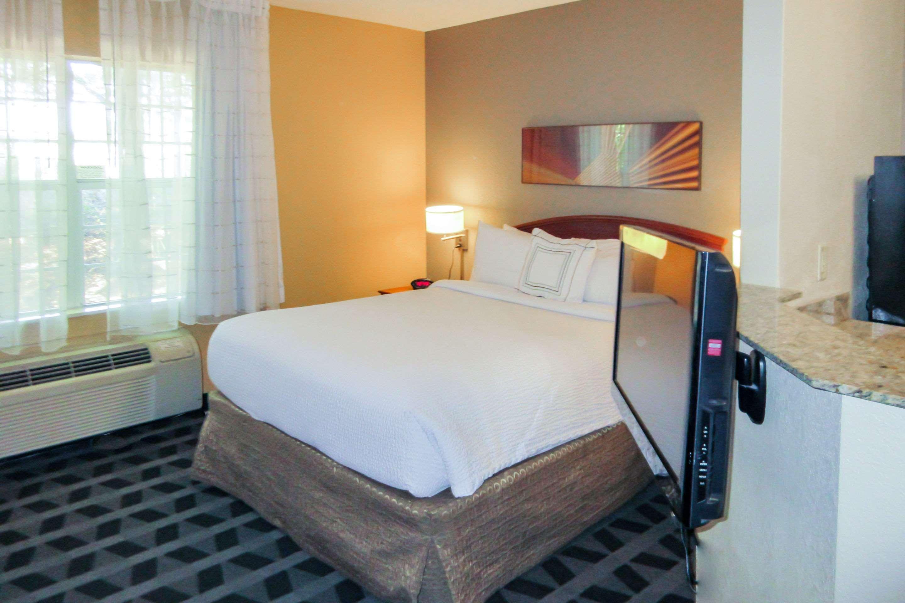Suburban Extended Stay Hotel Greenville Haywood Mall Экстерьер фото